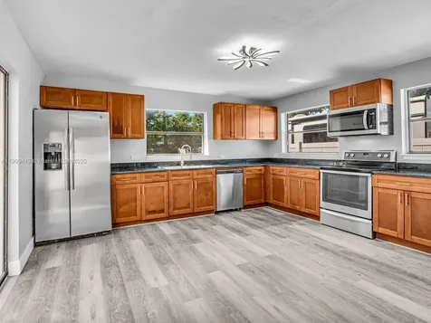 6238 SW 24th Street Miramar FL 33023