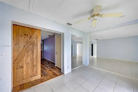 2741 S Carambola Circle S Coconut Creek FL 33066