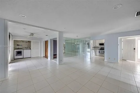 2741 S Carambola Circle S Coconut Creek FL 33066