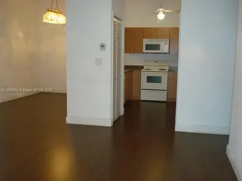 18230 Mediterranean Bl Hialeah FL 33015