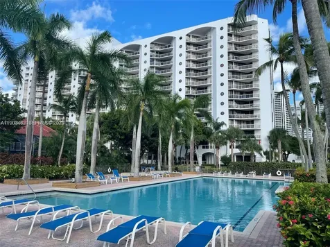 3610 Yacht Club Drive Aventura FL 33180