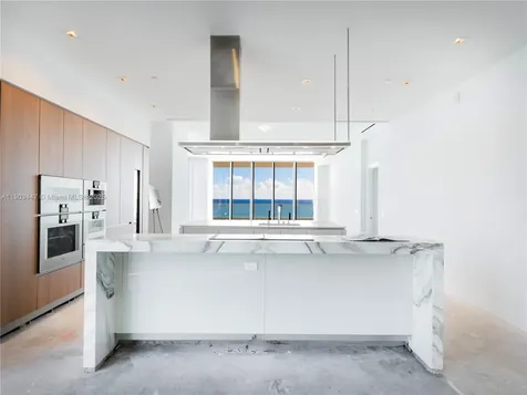 18501 Collins Avenue Sunny Isles Beach FL 33160
