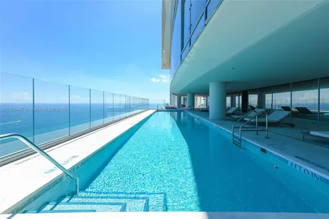18501 Collins Avenue Sunny Isles Beach FL 33160
