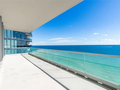18501 Collins Avenue Sunny Isles Beach FL 33160