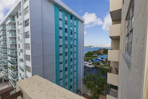2903 N Miami Beach Boulevard North Miami Beach FL 33160