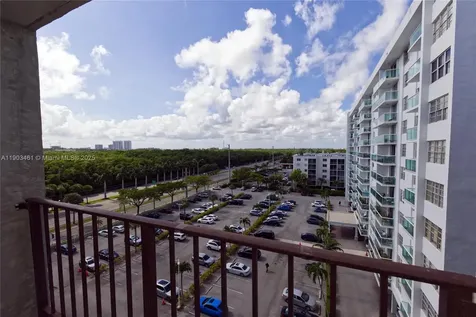 2903 N Miami Beach Boulevard North Miami Beach FL 33160