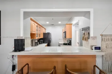 7231 SW 6th Street Miami FL 33144