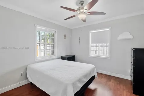 7231 SW 6th Street Miami FL 33144