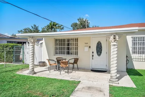 7231 SW 6th Street Miami FL 33144