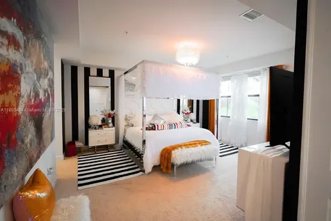 2954 NW 124th Way Sunrise FL 33323