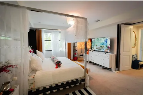 2954 NW 124th Way Sunrise FL 33323