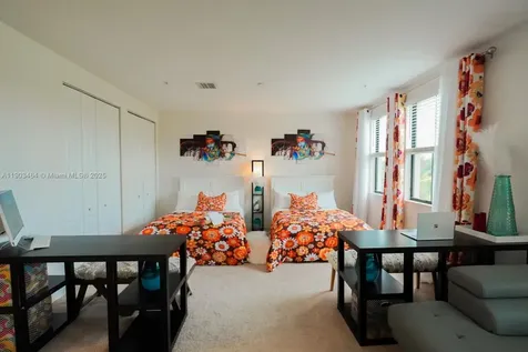 2954 NW 124th Way Sunrise FL 33323