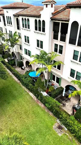 2954 NW 124th Way Sunrise FL 33323