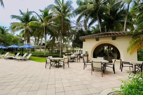 2954 NW 124th Way Sunrise FL 33323