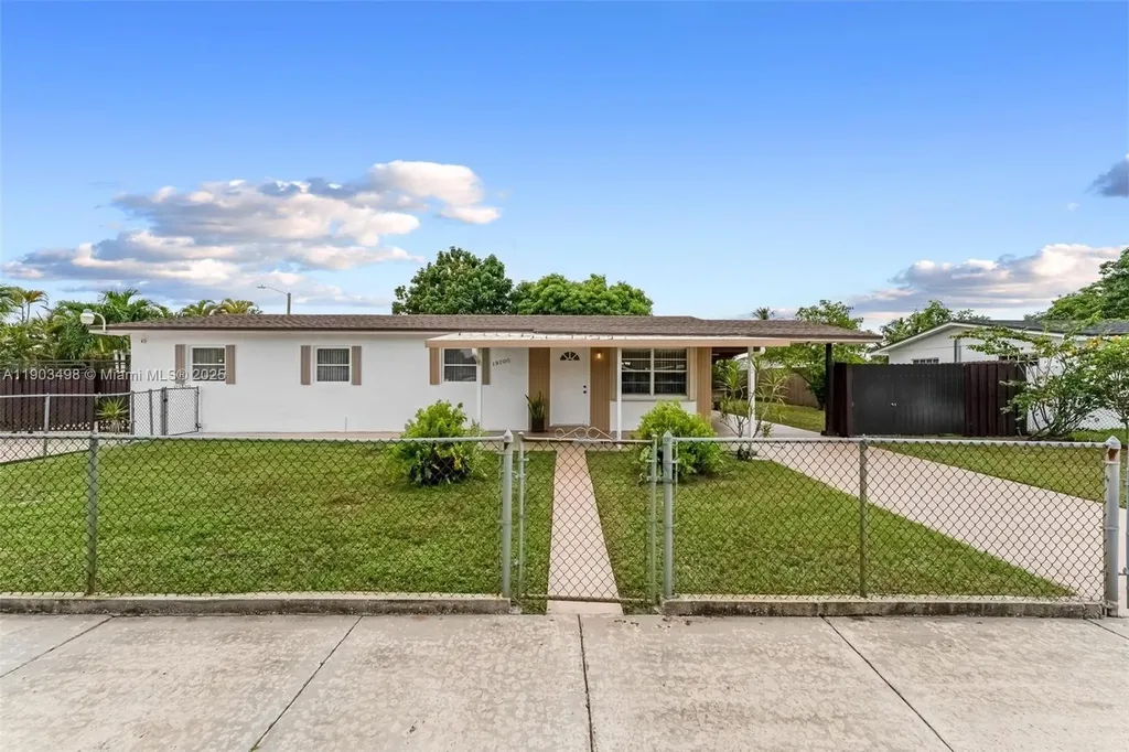 19700 NW 48th Avenue Miami Gardens FL 33055