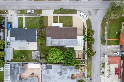 19700 NW 48th Avenue Miami Gardens FL 33055