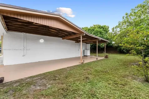 19700 NW 48th Avenue Miami Gardens FL 33055