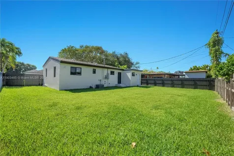 6021 SW 19th Street Miami FL 33155