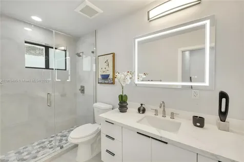 6021 SW 19th Street Miami FL 33155
