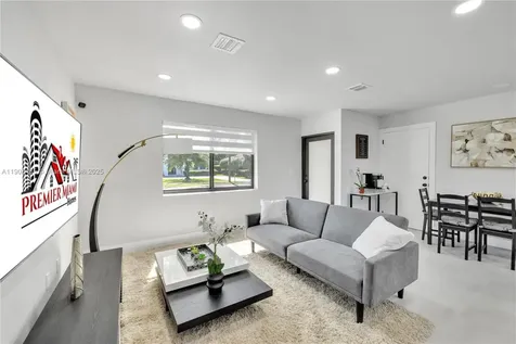 6021 SW 19th Street Miami FL 33155