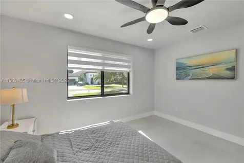 6021 SW 19th Street Miami FL 33155