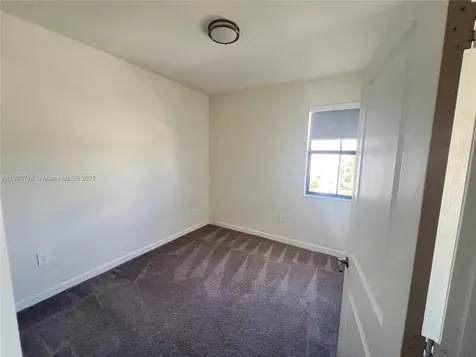 3304 W 114th Terrace Hialeah FL 33018