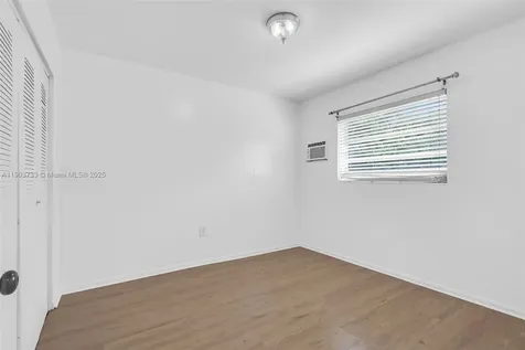 2809 SW 23rd Terrace Miami FL 33145