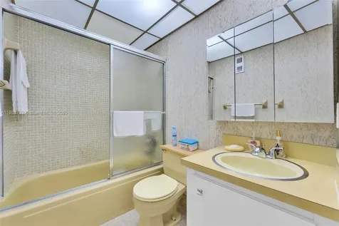 3661 SW 9th Terrace Miami FL 33135