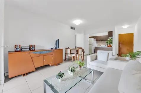3661 SW 9th Terrace Miami FL 33135
