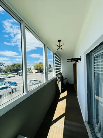 1555 W 44th Place Hialeah FL 33012