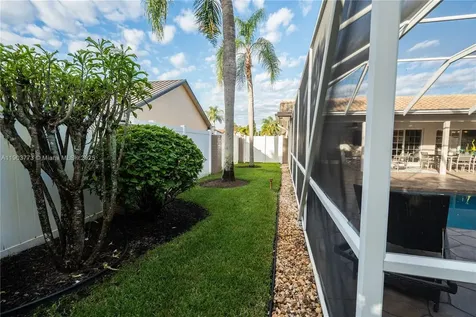 50 NW 128th Avenue Plantation FL 33325