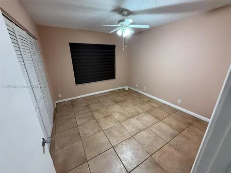 9422 SW 127th Avenue Miami FL 33186
