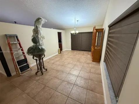 9422 SW 127th Avenue Miami FL 33186