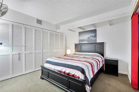 5924 NW 54th Lane Tamarac FL 33319