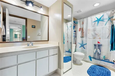 5924 NW 54th Lane Tamarac FL 33319