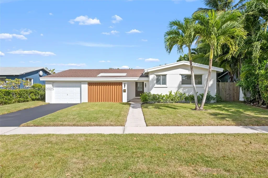 3207 Wilson Street Hollywood FL 33021