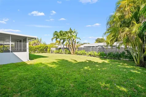 3207 Wilson Street Hollywood FL 33021