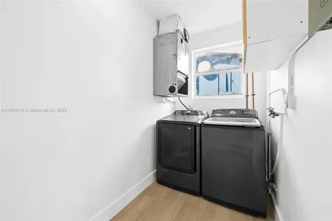3207 Wilson Street Hollywood FL 33021