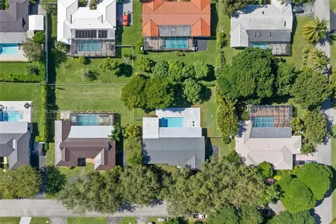 14270 SW 73rd Avenue Palmetto Bay FL 33158