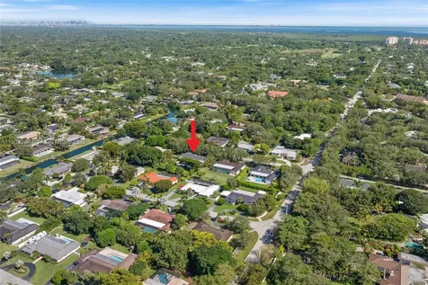 14270 SW 73rd Avenue Palmetto Bay FL 33158