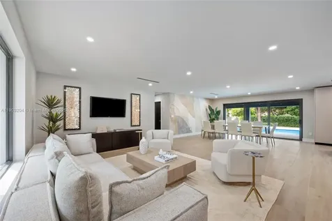 14270 SW 73rd Avenue Palmetto Bay FL 33158