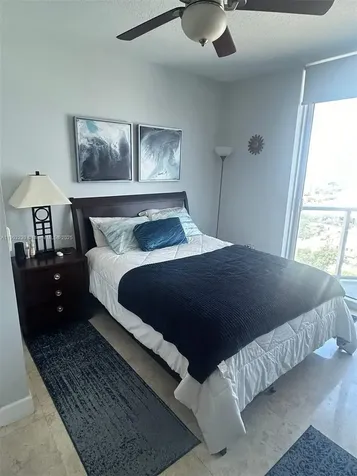 185 SW 7 Street Miami FL 33130