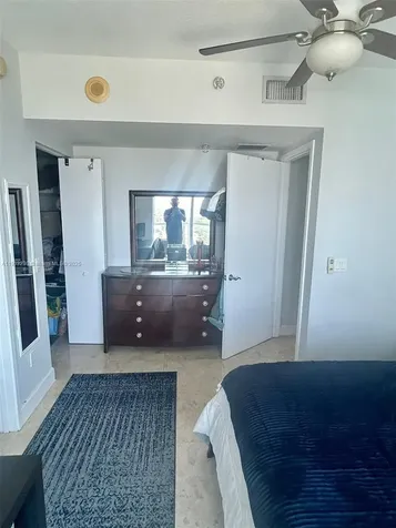 185 SW 7 Street Miami FL 33130