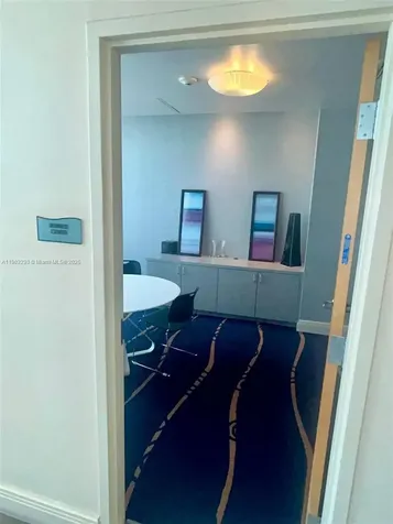 185 SW 7 Street Miami FL 33130