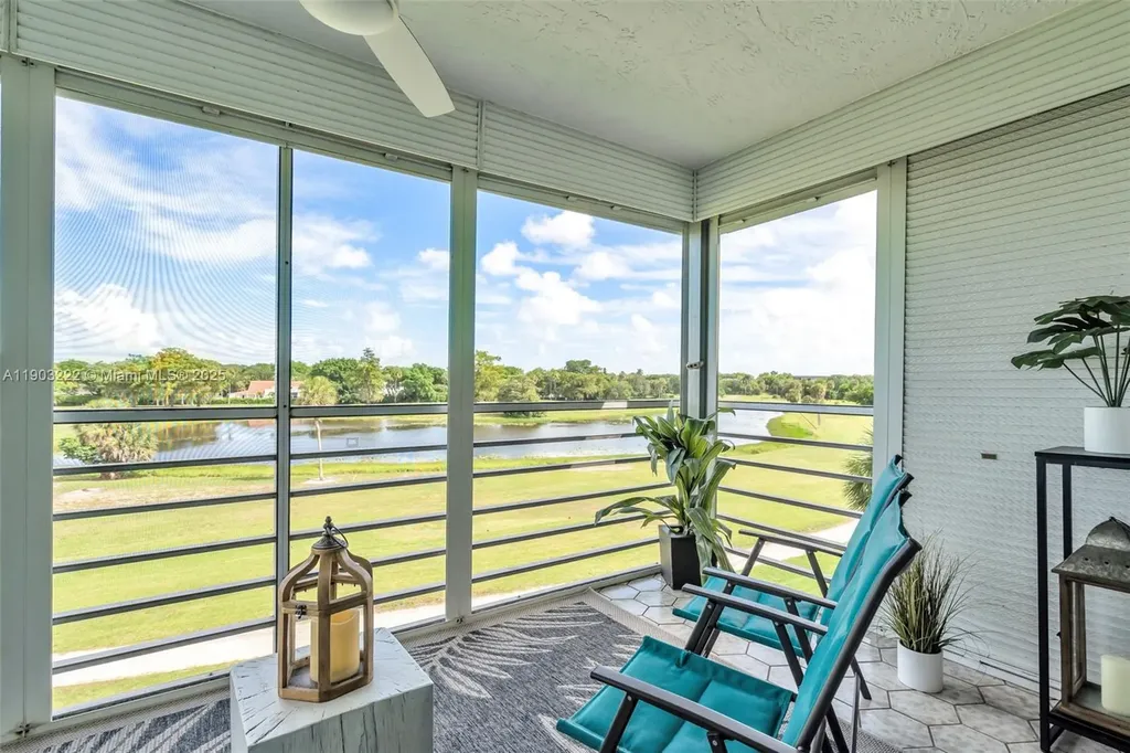 808 Cypress Boulevard Pompano Beach FL 33069