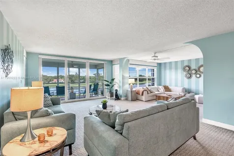 808 Cypress Boulevard Pompano Beach FL 33069