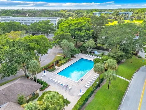 808 Cypress Boulevard Pompano Beach FL 33069