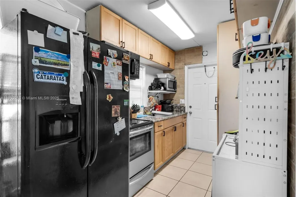 844 NW 15th Avenue Fort Lauderdale FL 33311