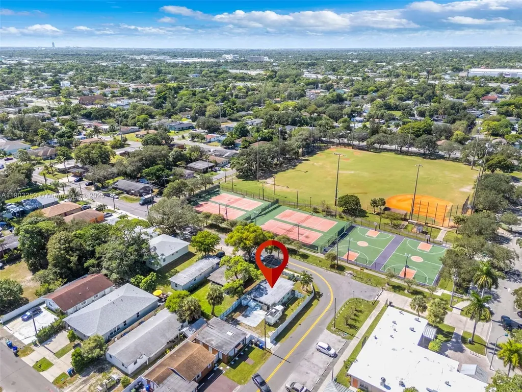 844 NW 15th Avenue Fort Lauderdale FL 33311