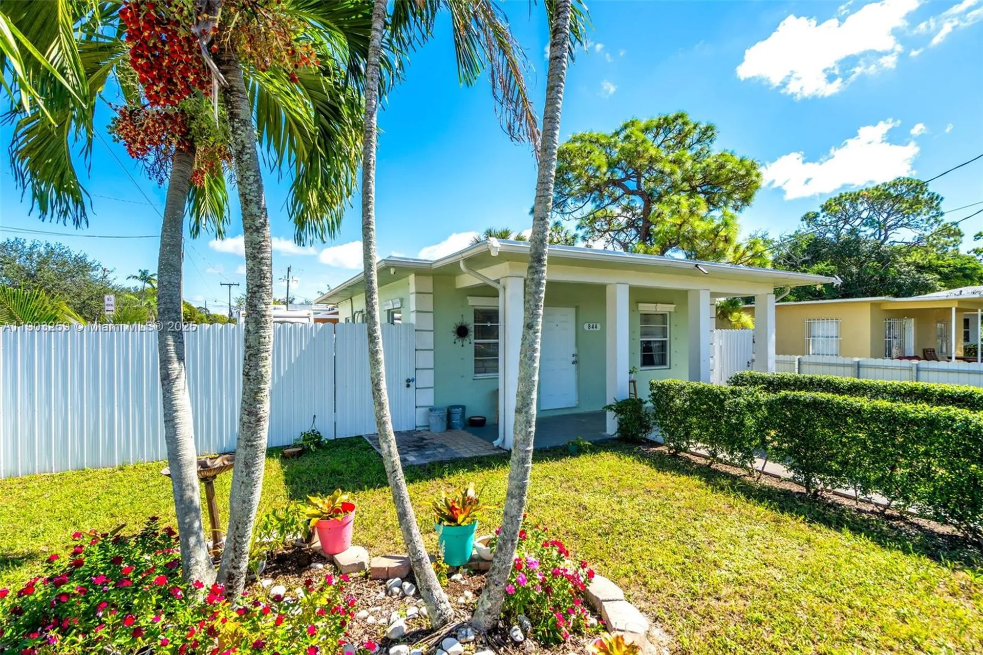 844 NW 15th Avenue Fort Lauderdale FL 33311
